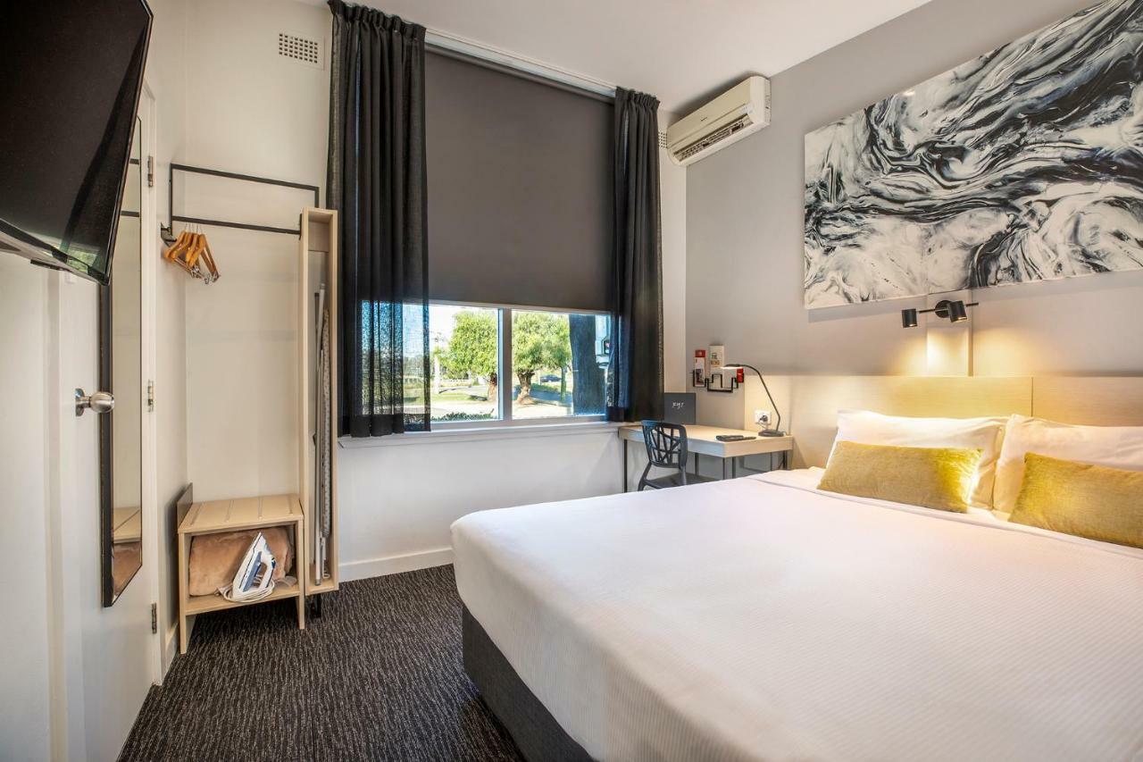 ไนท์แคป แอท โคลีตัน โฮเต็ล Hotel Colyton ภายนอก รูปภาพ